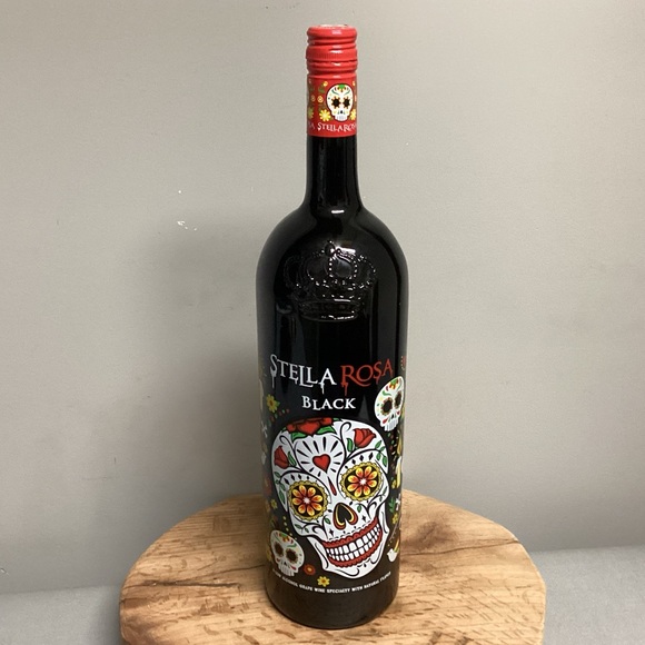 Stella Rosa Other - 🔴 Stella Rosa Black Limited Edition Bottle - Huge - Heavy - Unique - Empty